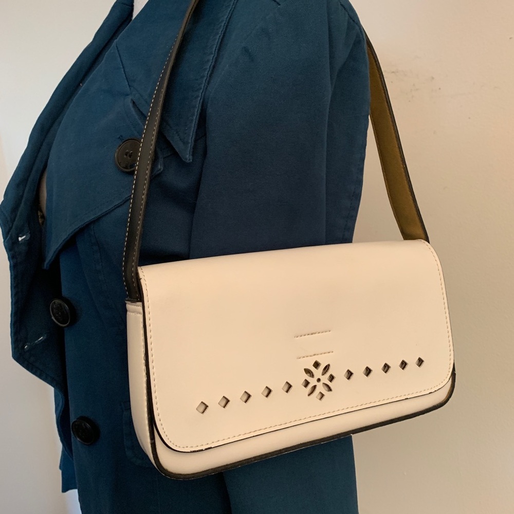 Mondani New York White Purse